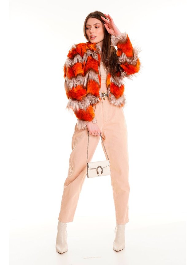 4casaco faux fur laranja