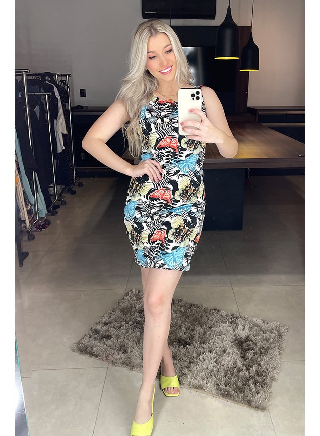 vestido curto de malha texturizada estampado 1