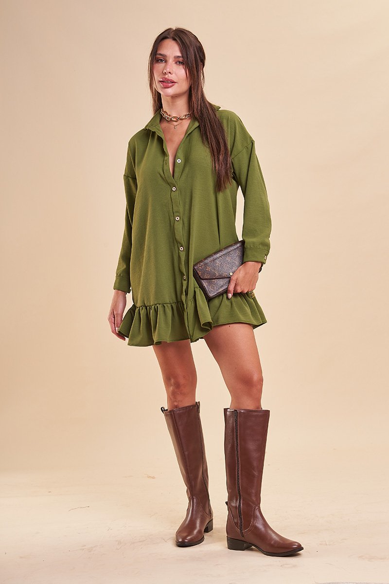 Vestido chemise curto verde musgo, manga longa e babado na barra